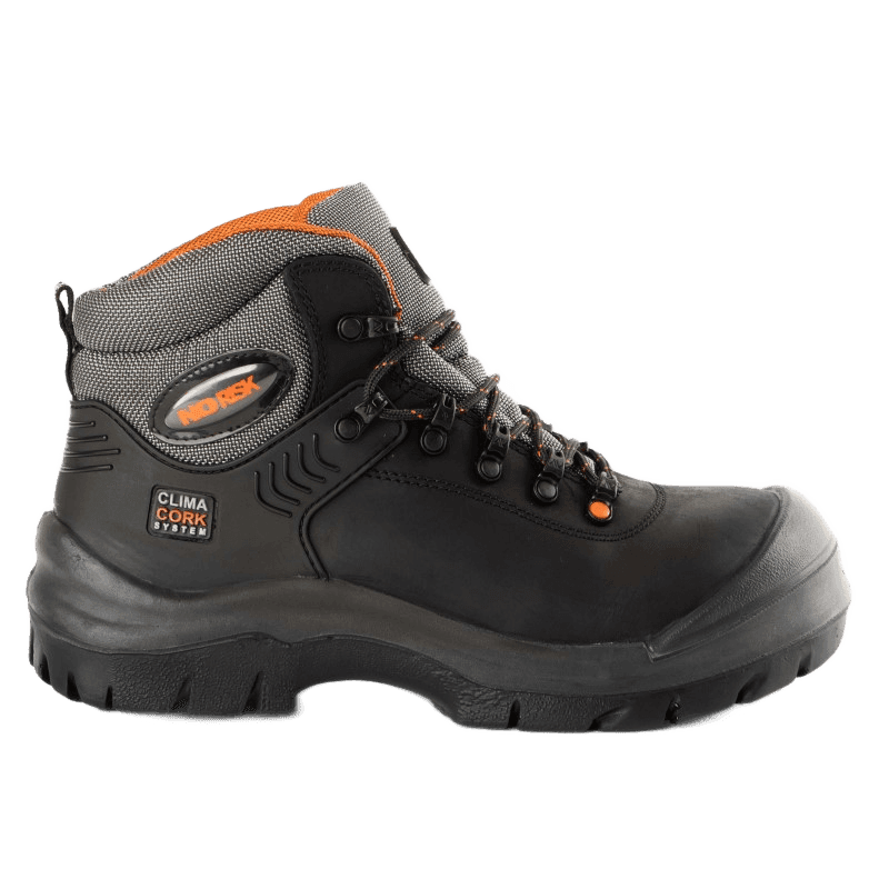 Right side view No Risk Blackrock High safety shoe
