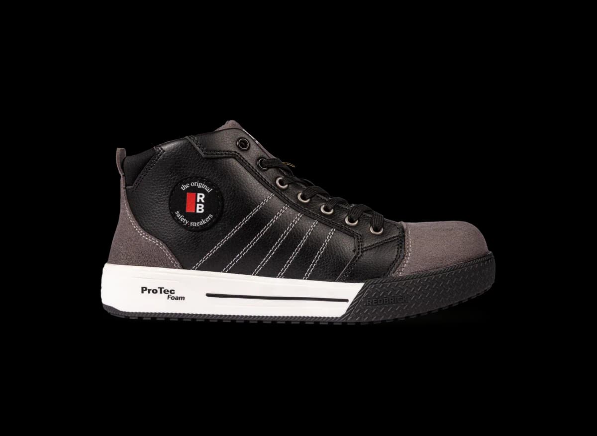 Right side view of Redbrick Dunk High safety shoe