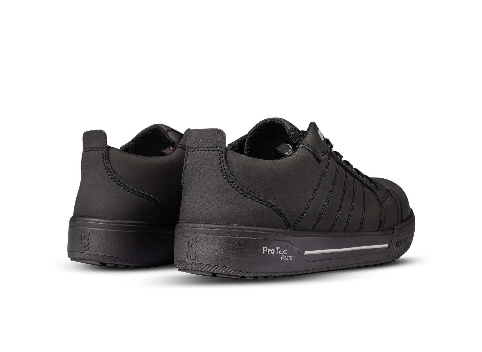 Widok z tyłu pary Redbrick Beater Low