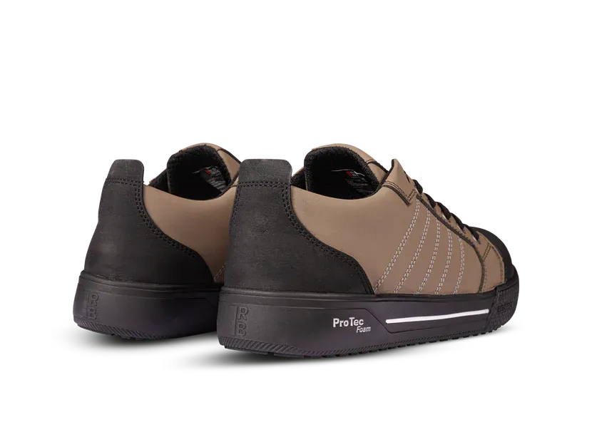 Achterkant van een paar Redbrick Jump Low Werkschoenen