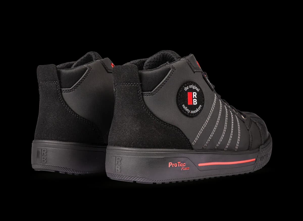 Achteraanzicht van een paar Redbrick Splash werkschoenen