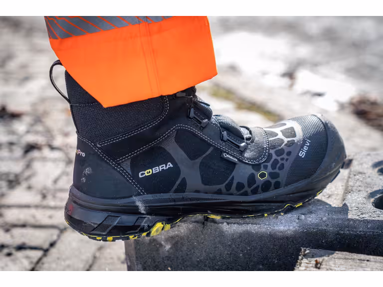 Cobra GT RollerH2 52827 PadWzc2OCw1NzYsIkZGRkZGRiIsMF0 Avif~jpg