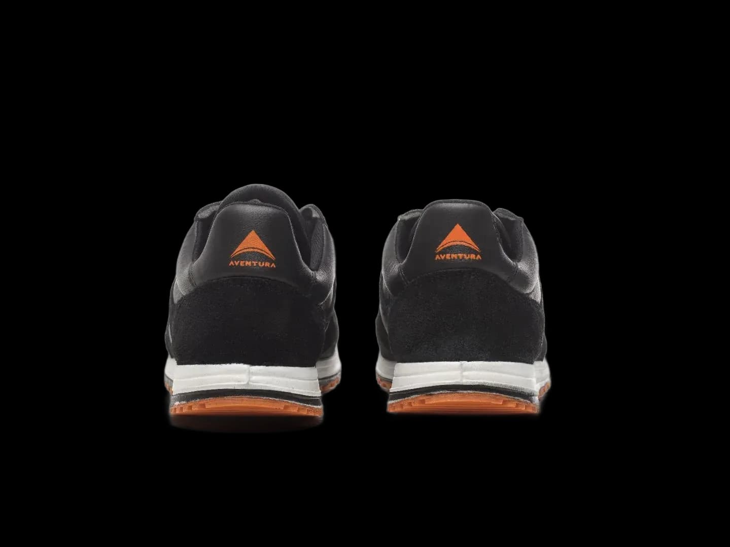 Hak aanzicht van een paar No RIsk Rider Laag