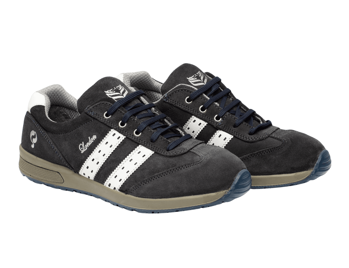 atmospheric image of 1 pair of Quick London low right front view