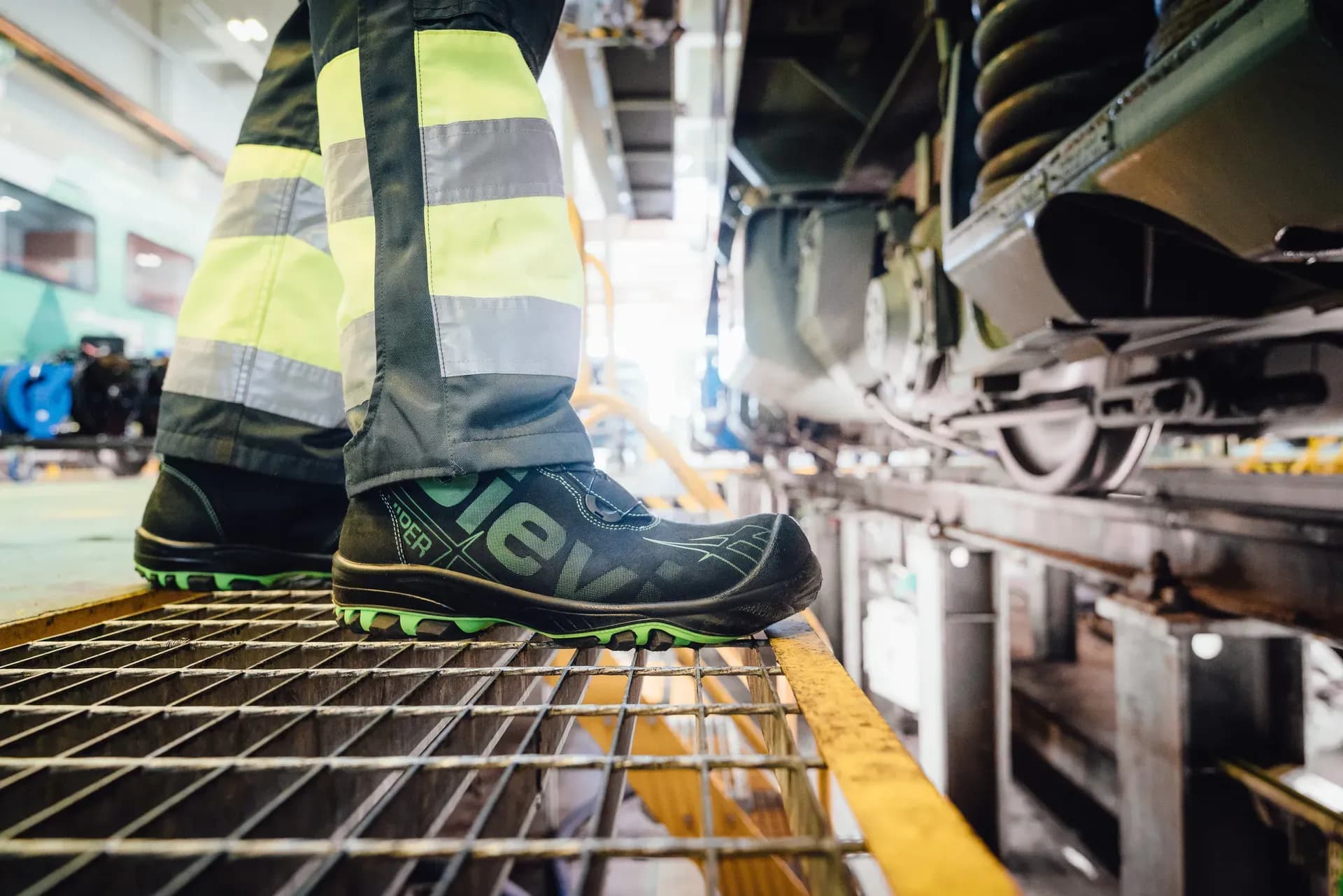 Viper Roller High 2019 52150 ScaleMaxWidthWzE5MjBd WebP~jpg